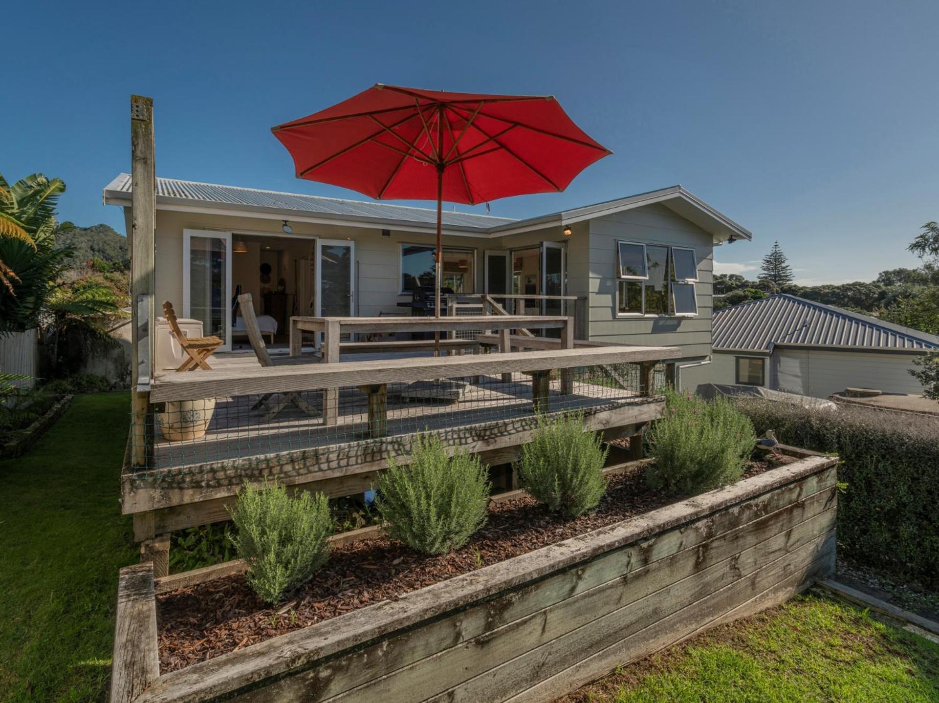 Hahei Kiwi Bach - Hahei Holiday Home Eksteriør billede